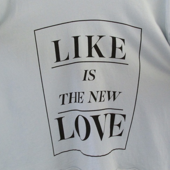 Wildfox | Light Blue Distressed Top T-Shirt - Picture 3 of 7